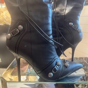 Black sexy stiletto boots